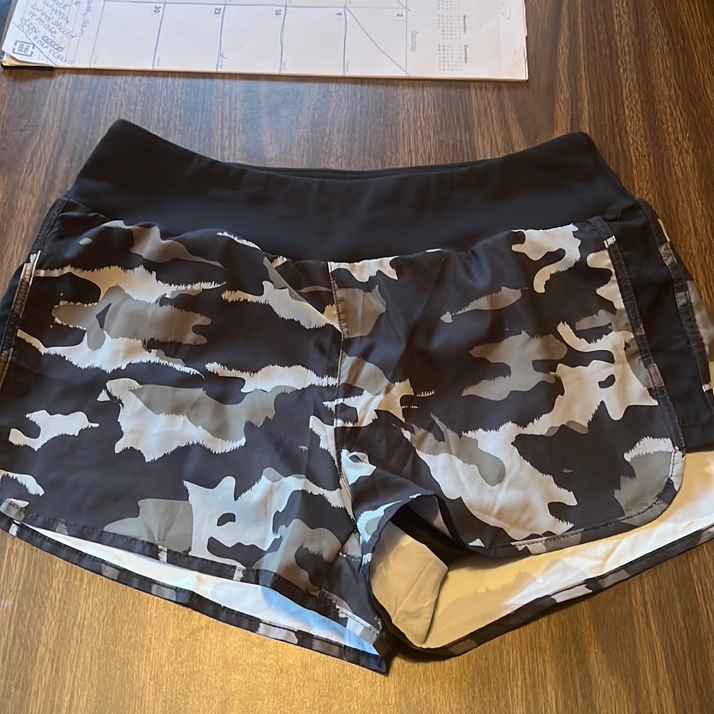 Mono B. Lined workout Shorts  size large.